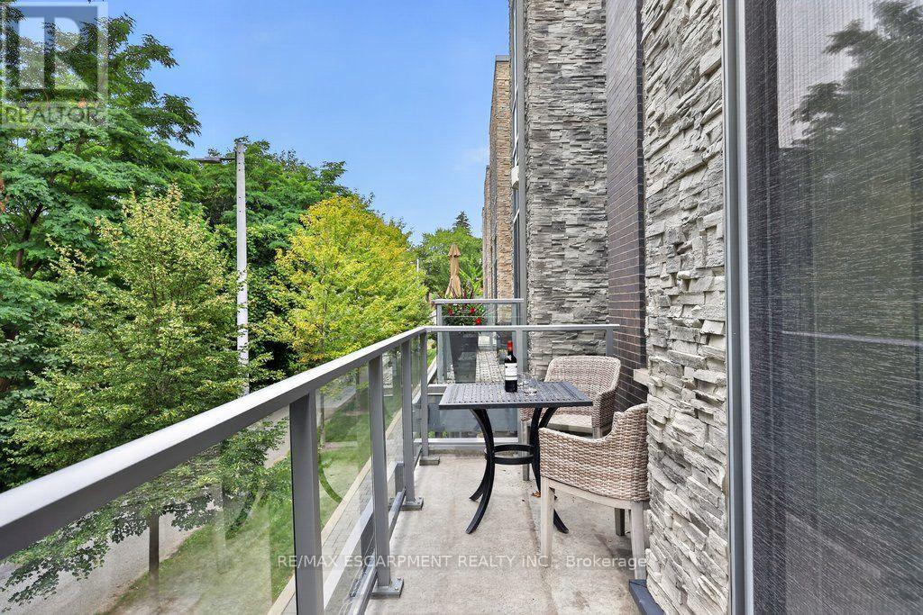 21 Godfreys Lane, Mississauga, Ontario  L5H 2T1 - Photo 18 - W13707246