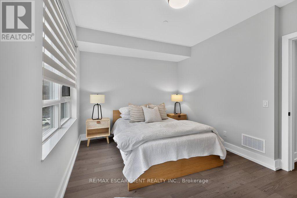21 Godfreys Lane, Mississauga, Ontario  L5H 2T1 - Photo 23 - W13707246