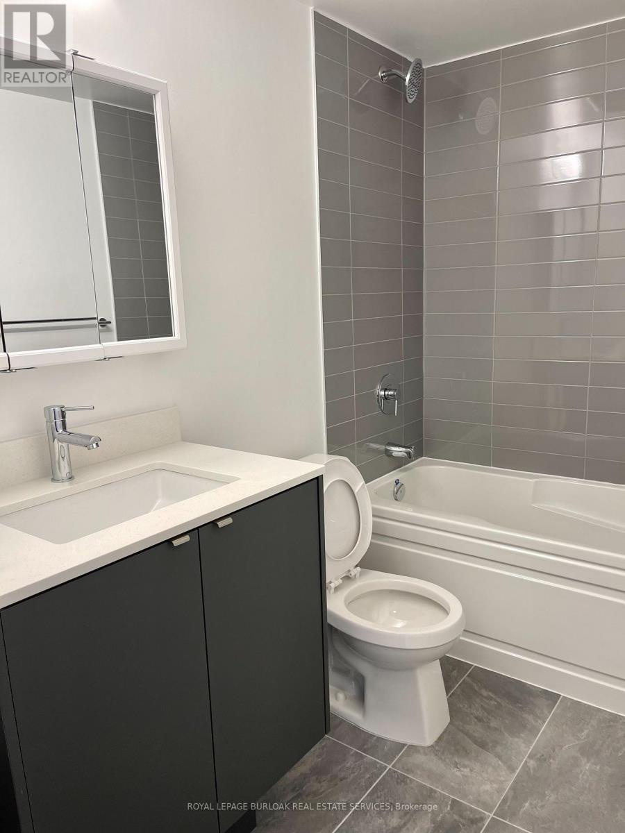 A403 - 3210 Dakota Common, Burlington, Ontario  L7M 2A9 - Photo 16 - W13707248