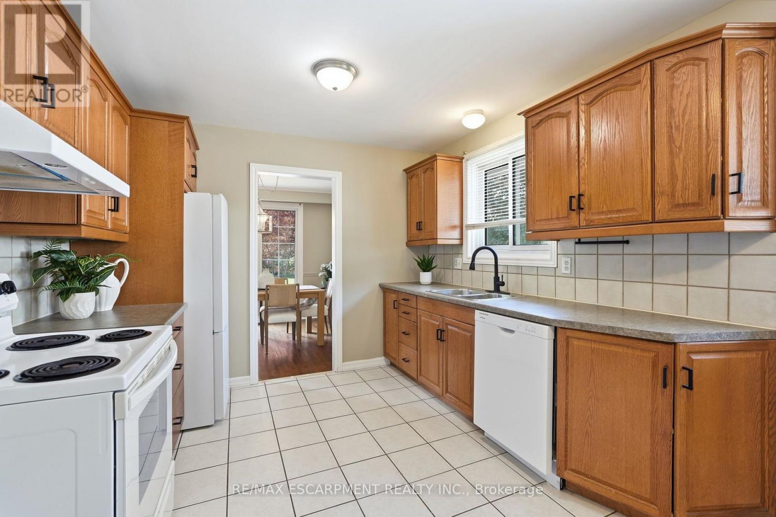 635 Ramsgate Road, Burlington, Ontario  L7N 2X9 - Photo 13 - W13707258