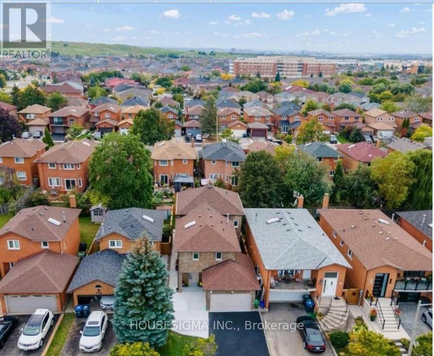 1 - 659 ROSELAIRE TRAIL, Mississauga, Ontario