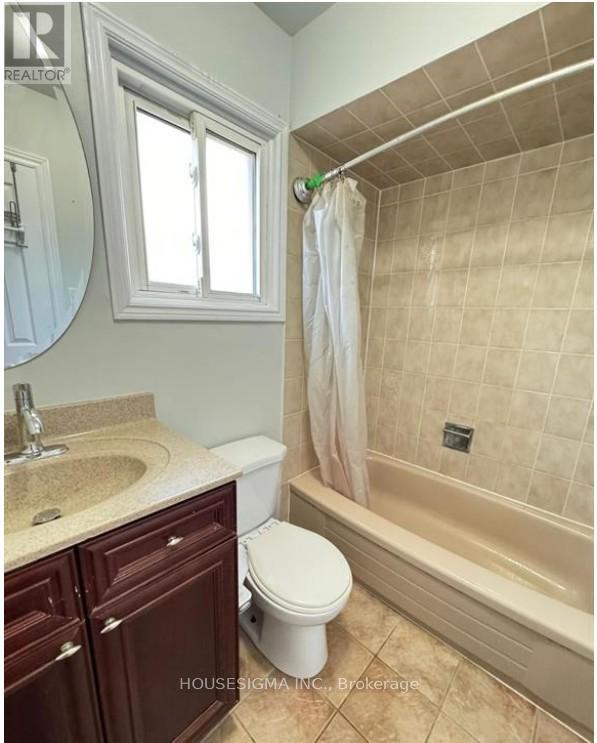 1 - 659 Roselaire Trail, Mississauga, Ontario  L5R 3C6 - Photo 10 - W13707288
