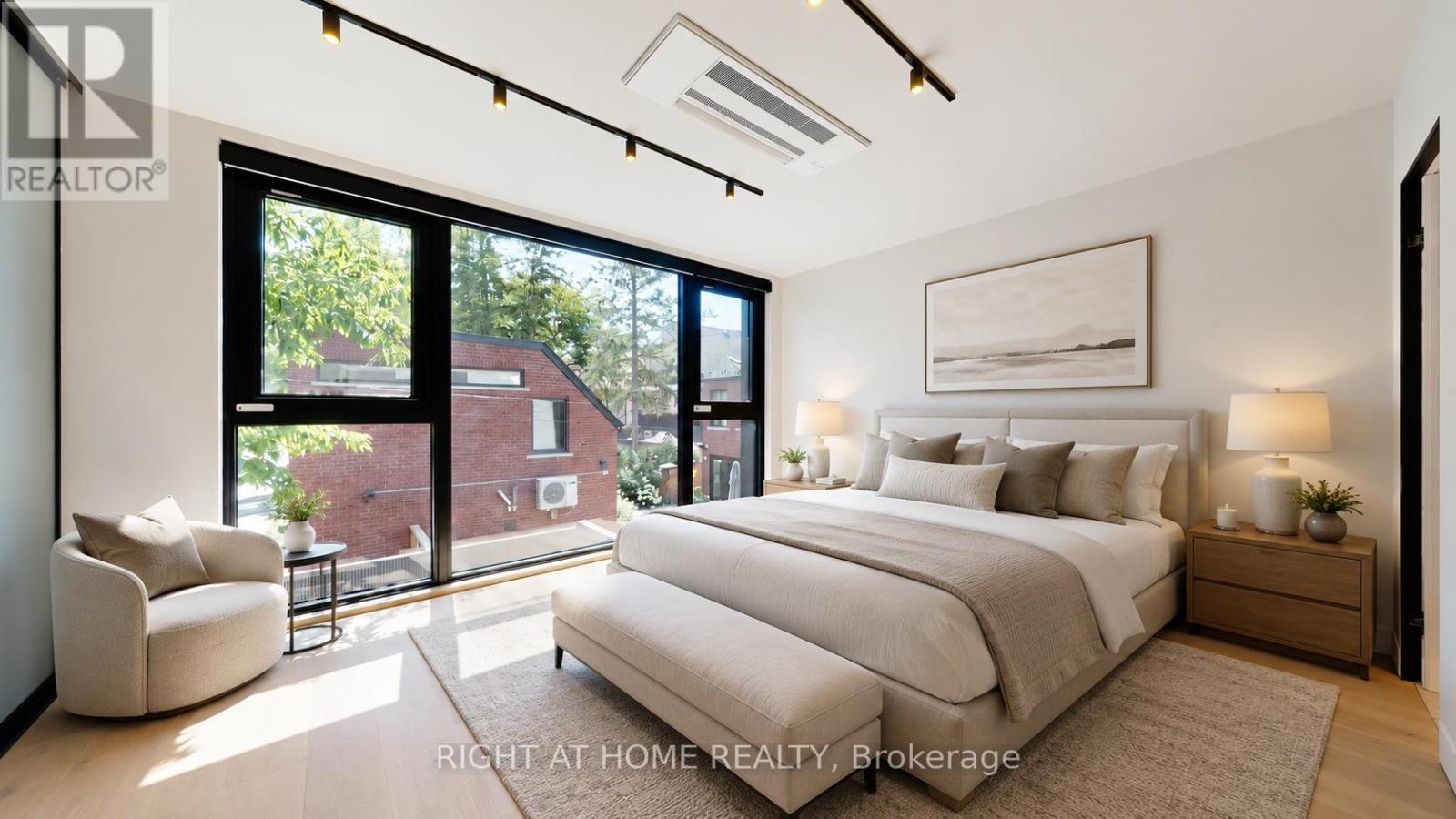 127 Glenlake Avenue, Toronto, Ontario  M6P 1E6 - Photo 7 - W13707346