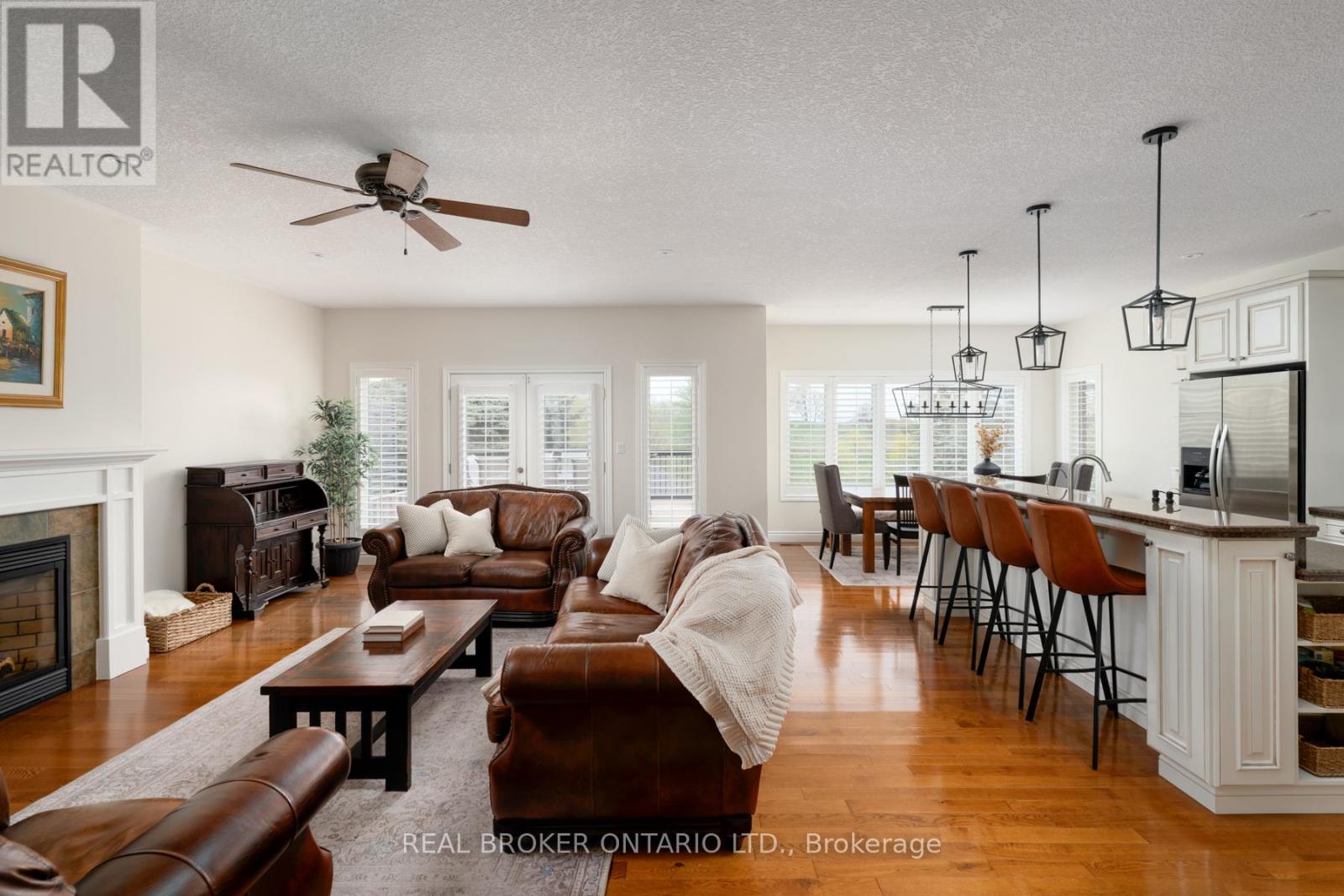 9 Allison Court, Halton Hills, Ontario  L7G 4S4 - Photo 6 - W13707456