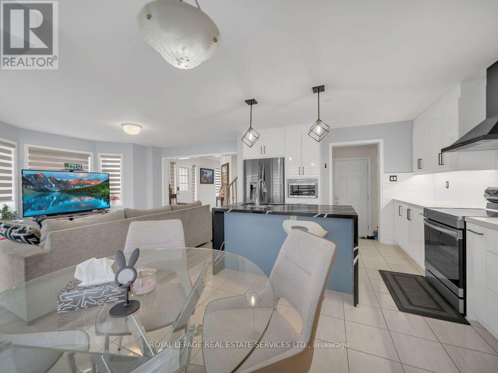 61 Rockbrook Trail, Brampton, Ontario  L7A 4H9 - Photo 15 - W13707468
