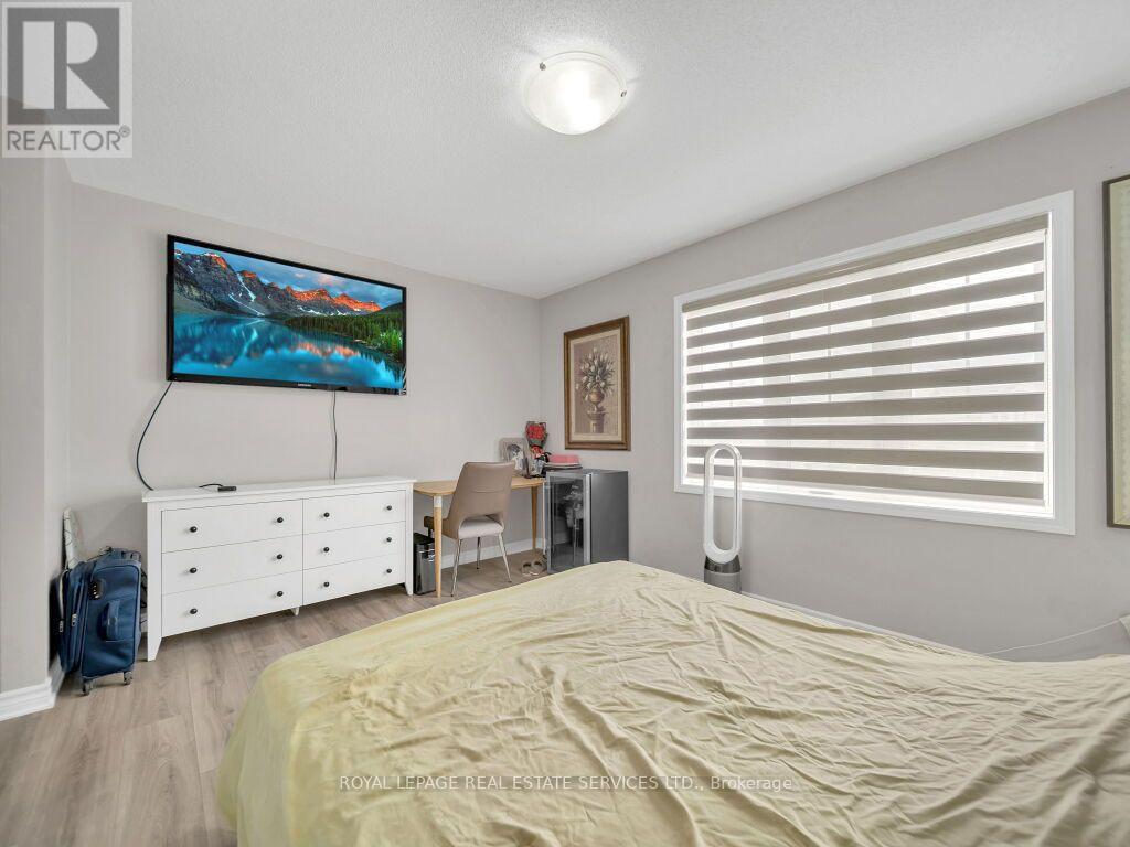 61 Rockbrook Trail, Brampton, Ontario  L7A 4H9 - Photo 20 - W13707468