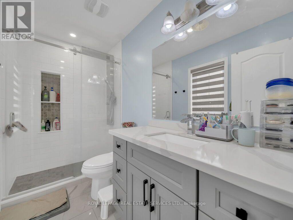 61 Rockbrook Trail, Brampton, Ontario  L7A 4H9 - Photo 22 - W13707468