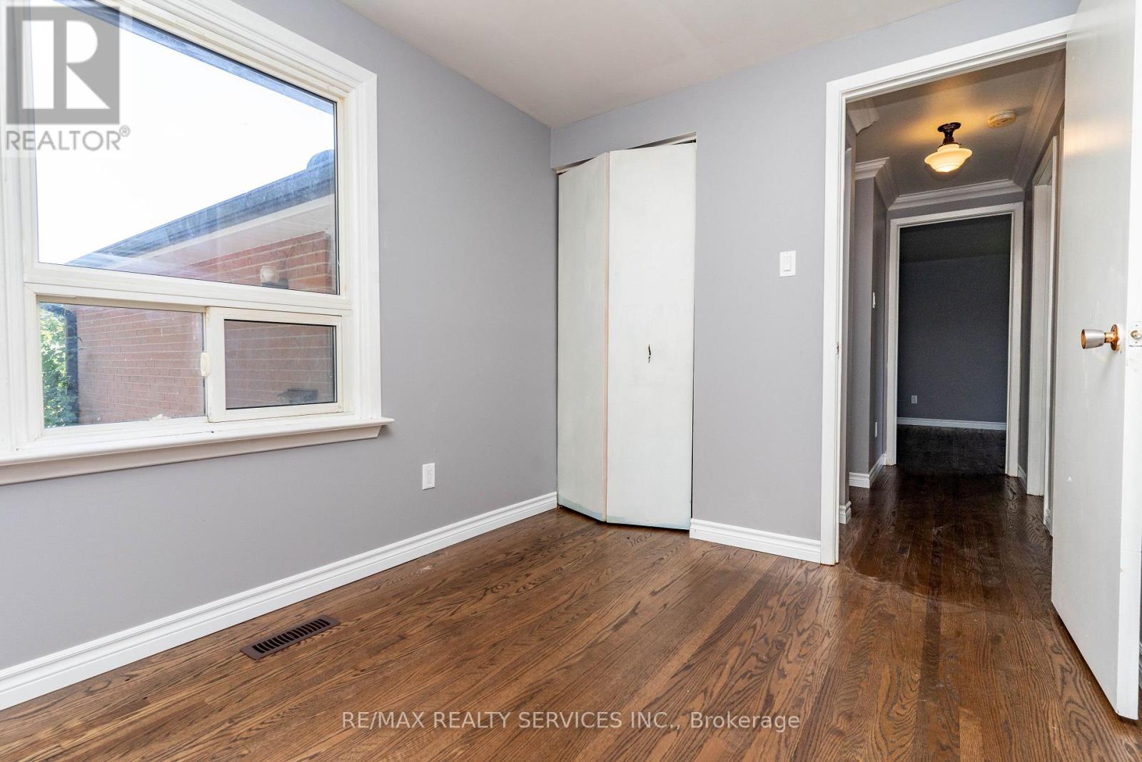 Upper Level - 23 Fidelia Crescent, Brampton, Ontario  L6T 3P7 - Photo 26 - W13707498