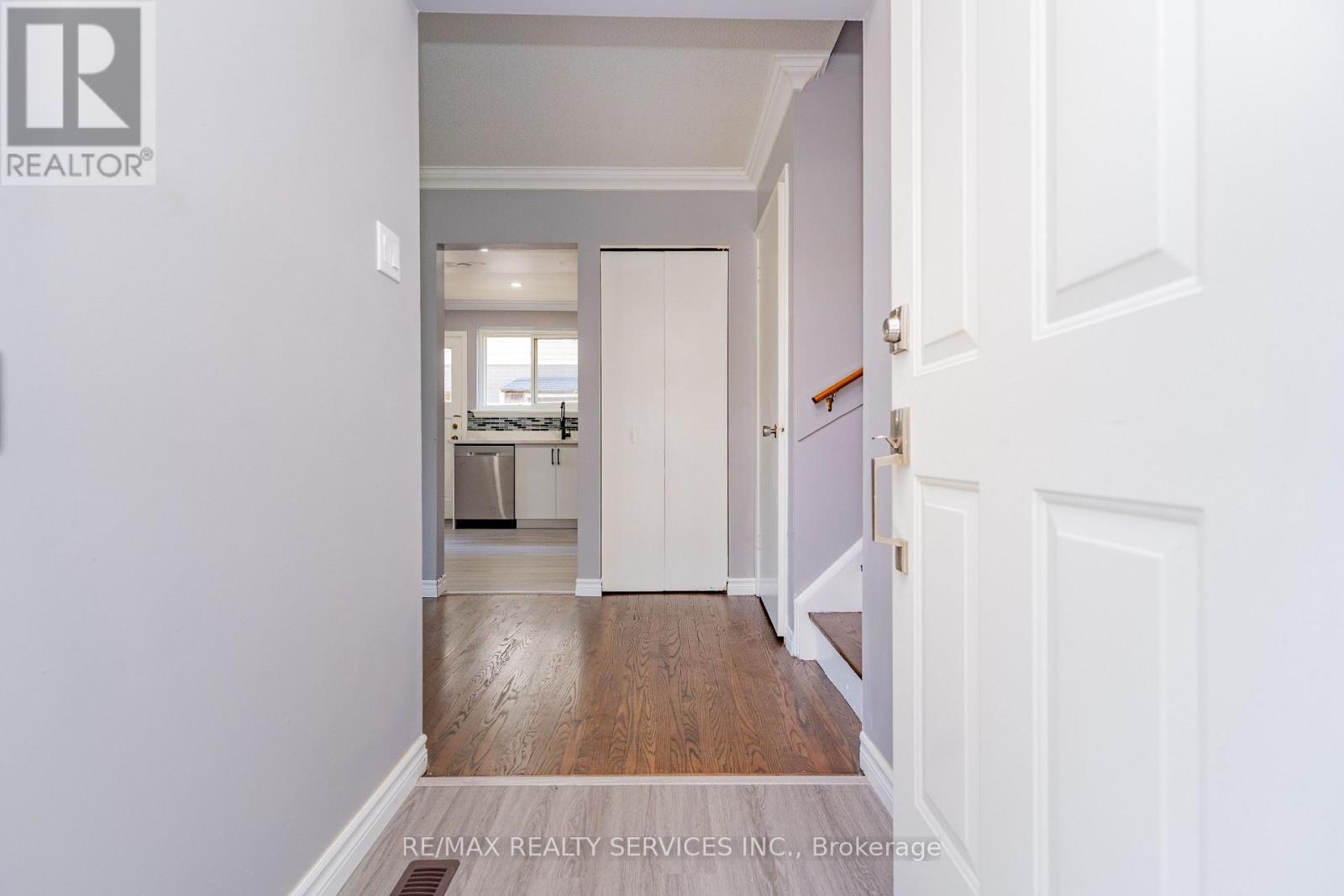 Upper Level - 23 Fidelia Crescent, Brampton, Ontario  L6T 3P7 - Photo 6 - W13707498