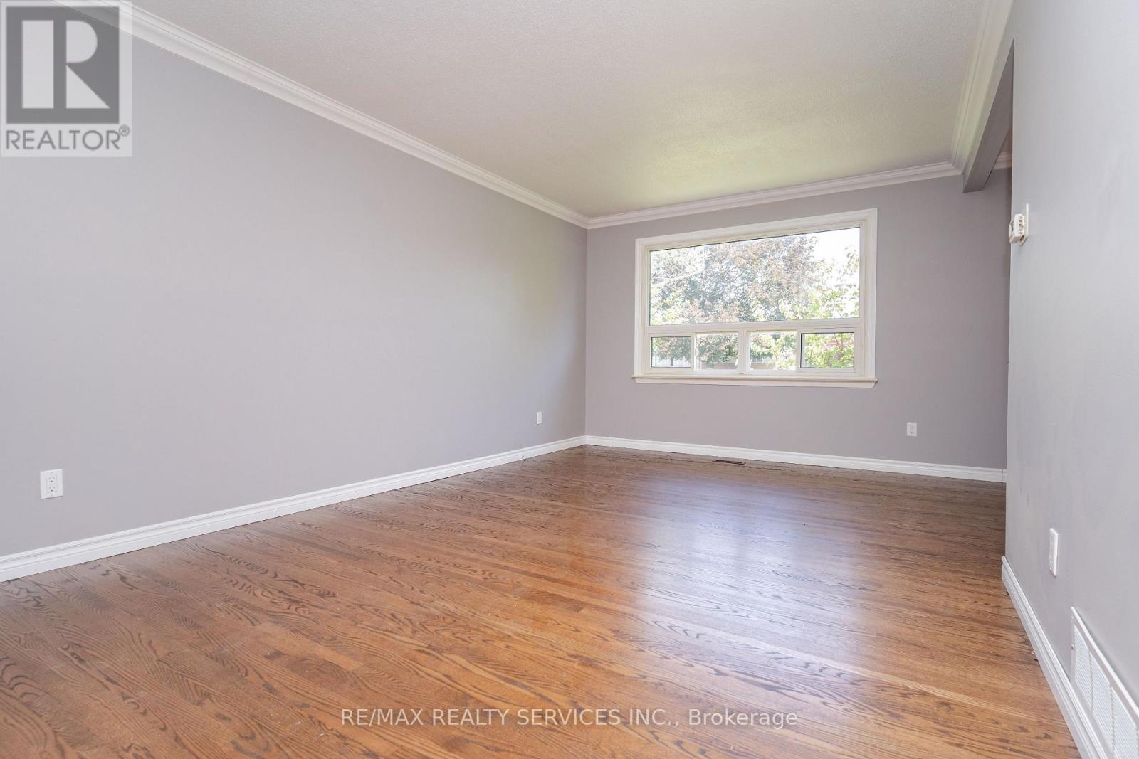 Upper Level - 23 Fidelia Crescent, Brampton, Ontario  L6T 3P7 - Photo 8 - W13707498