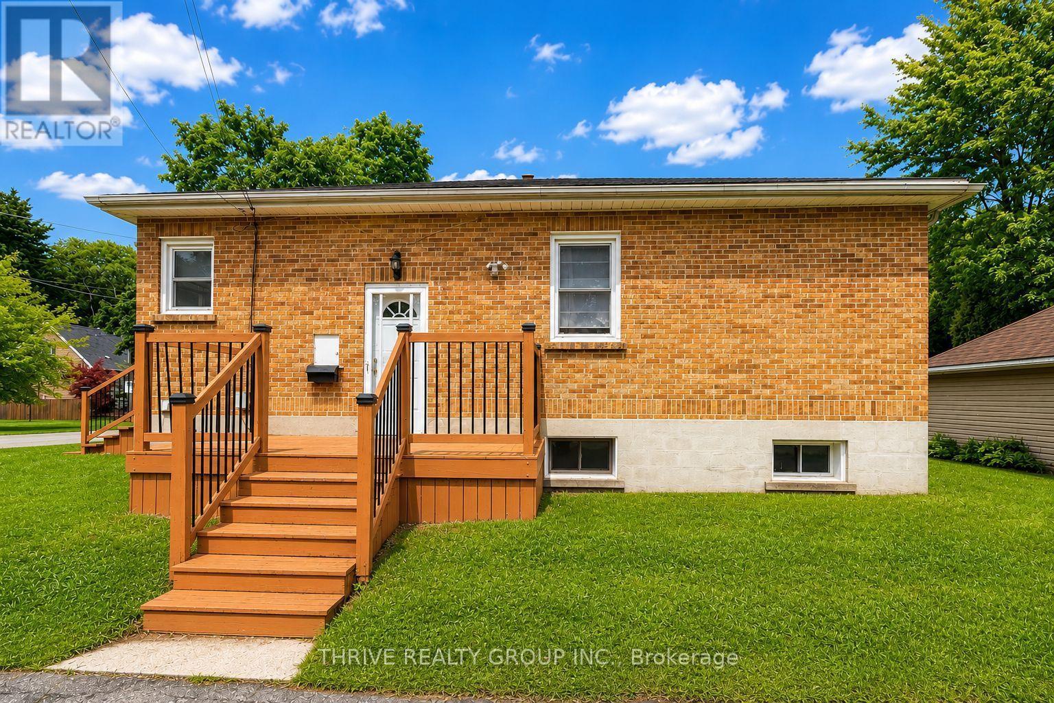 Lower - 159 Seawood Avenue, London South, Ontario  N6J 1G7 - Photo 1 - X13707440