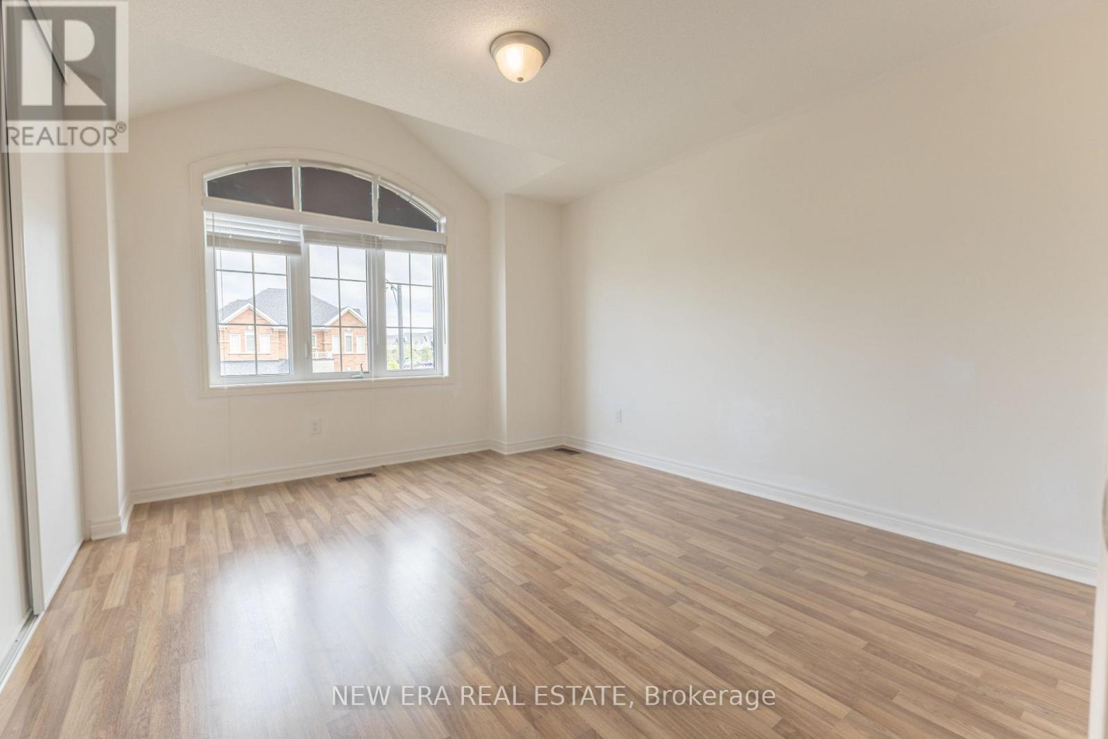 77 Barlow Place, Brant, Ontario  N3L 0H1 - Photo 12 - X13707280