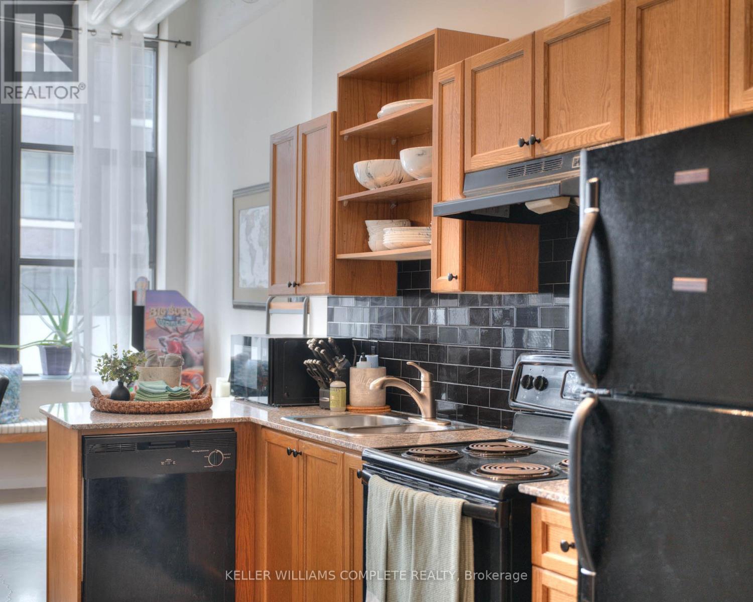 108 - 410 King Street W, Kitchener, Ontario  N2G 1C3 - Photo 4 - X13707362