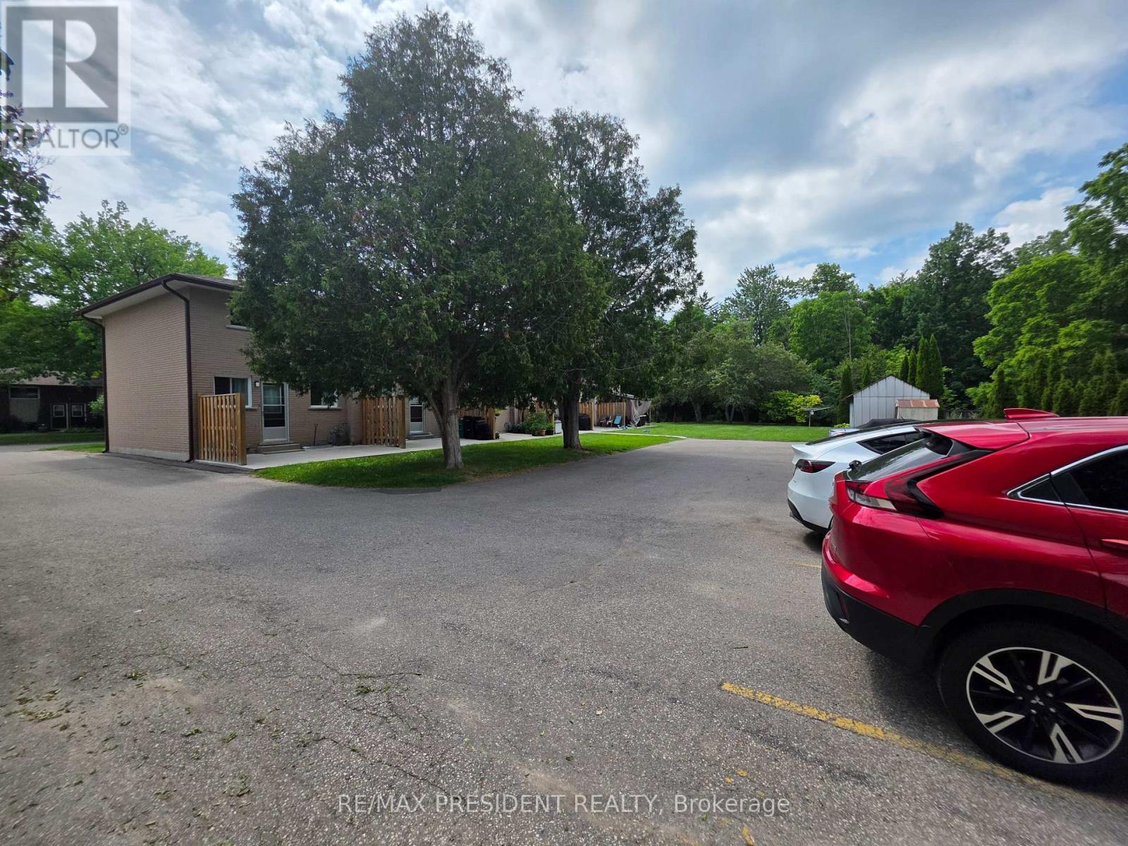 564 Brookhaven Crescent, Waterloo, Ontario  N2L 4R7 - Photo 45 - X13707380
