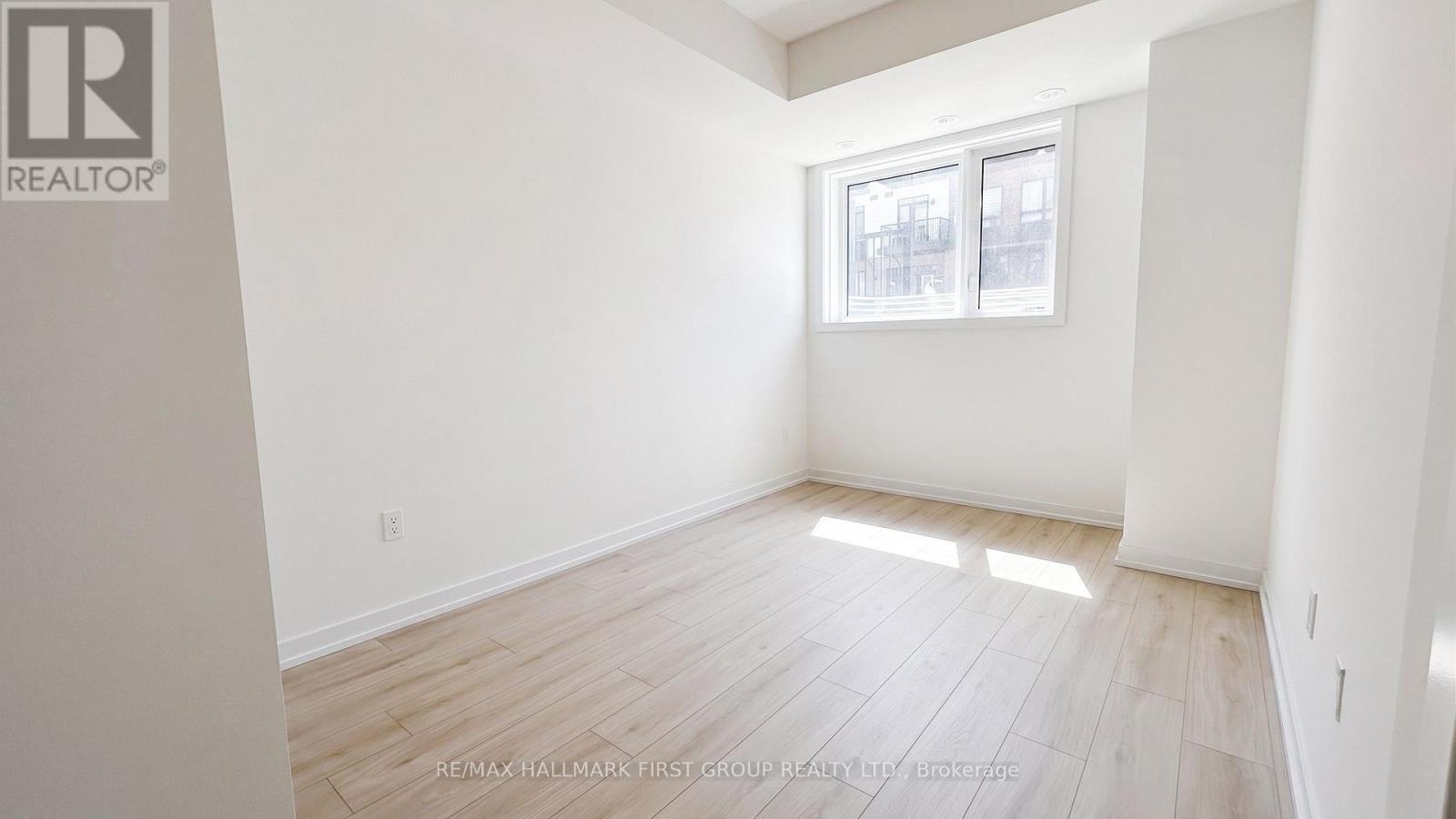 P32 - 25 Palace Street, Kitchener, Ontario  N2E 3M6 - Photo 15 - X13707400