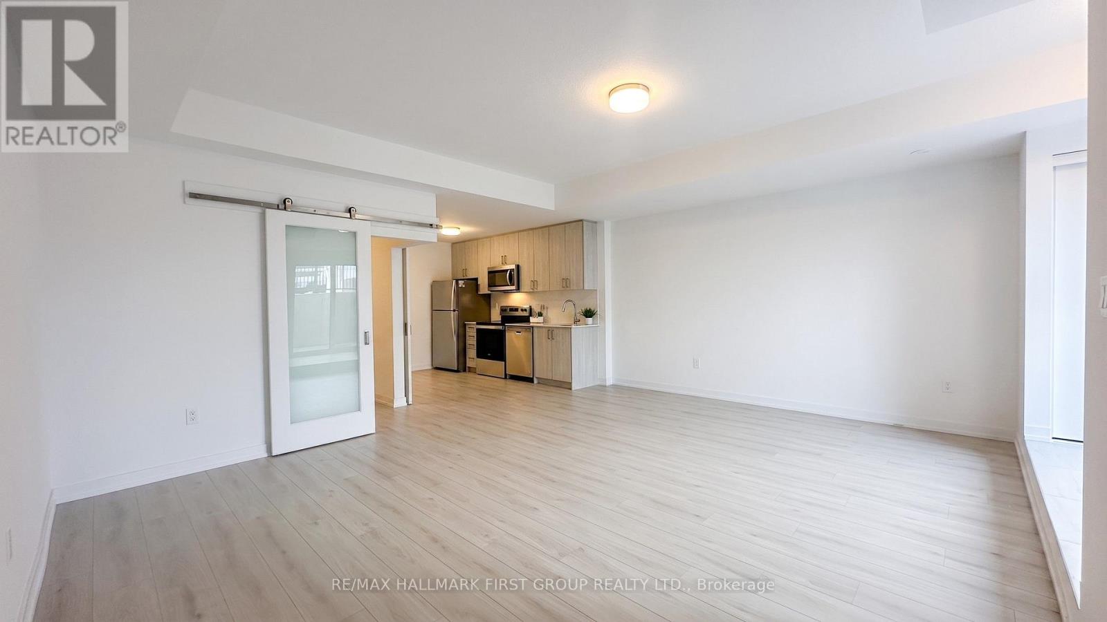 P32 - 25 Palace Street, Kitchener, Ontario  N2E 3M6 - Photo 4 - X13707400