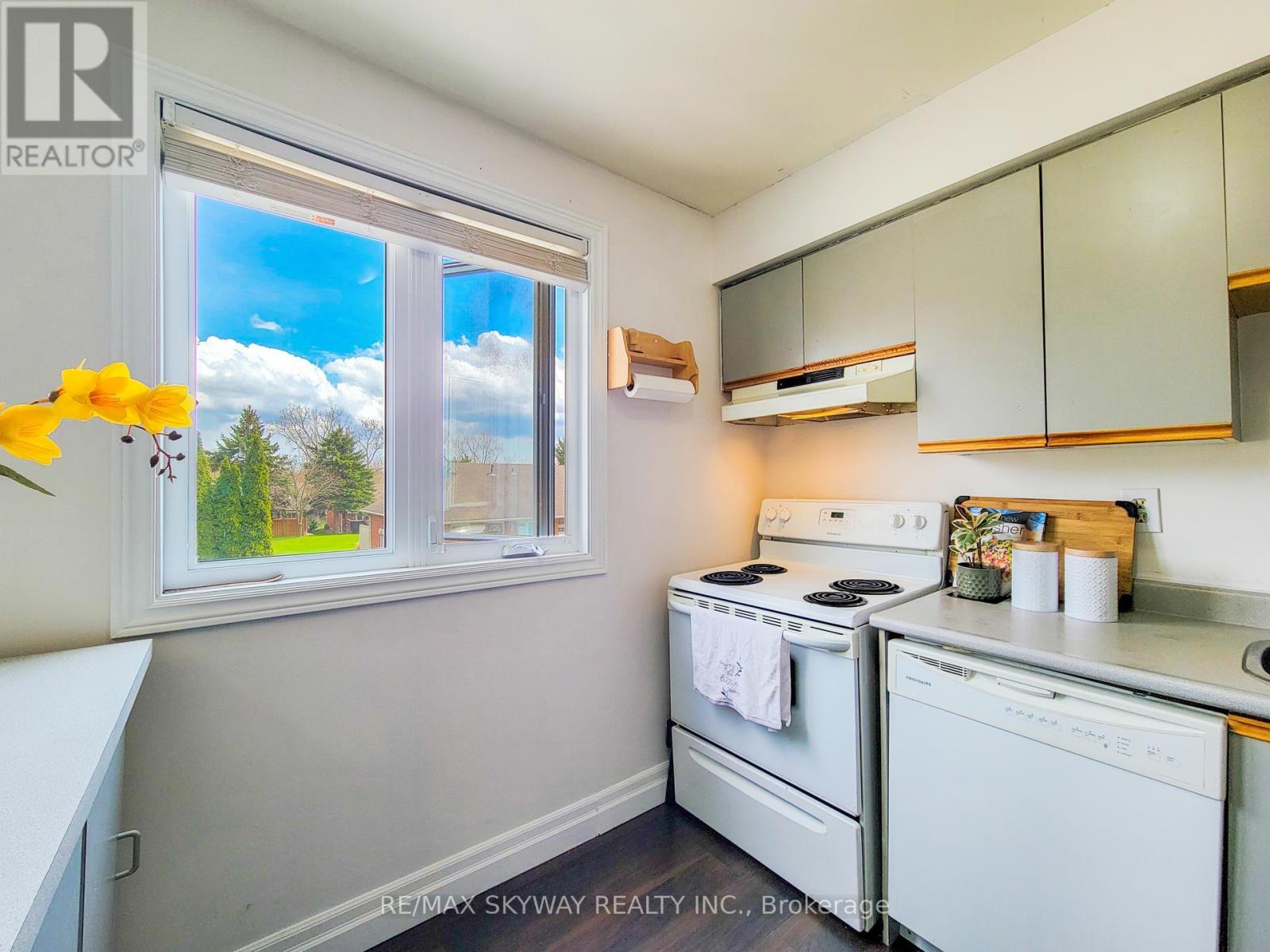B - 56 Harris Avenue, Brantford, Ontario  N3R 2E9 - Photo 25 - X13707450
