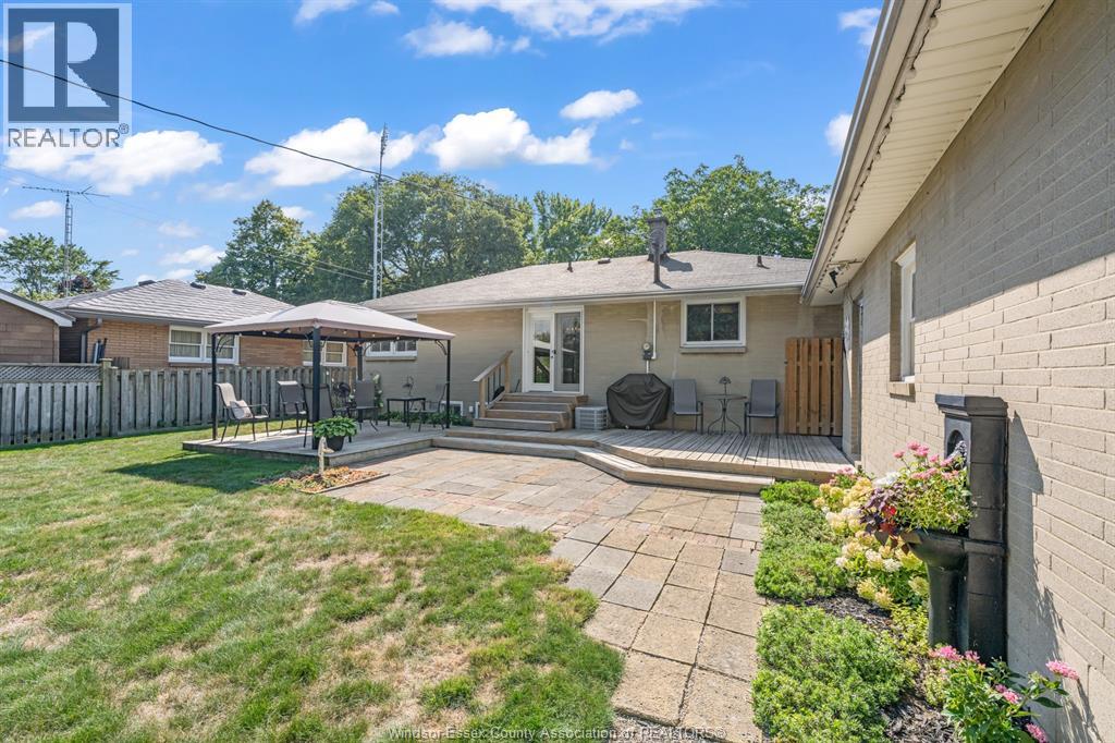 22 Danforth, Leamington, Ontario  N8H 2P7 - Photo 44 - 26020239