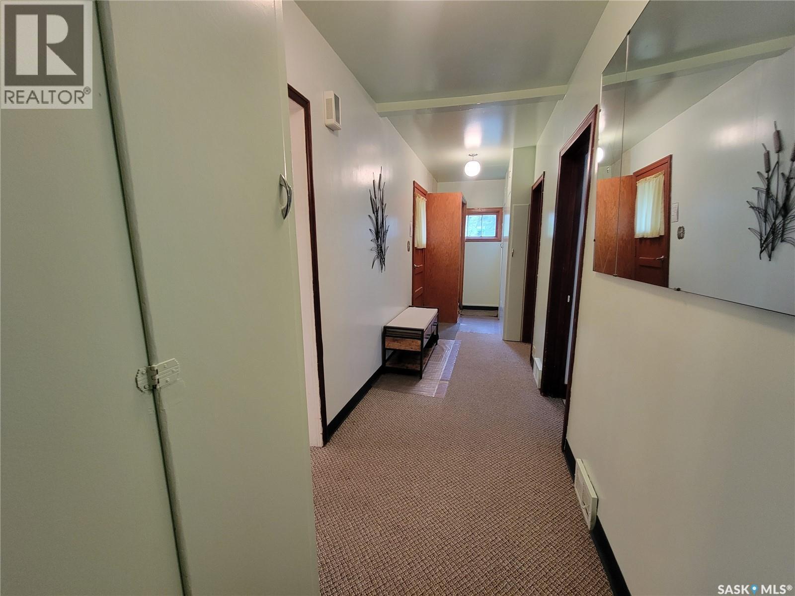 106 Railway Avenue E, Neilburg, Saskatchewan  S0M 2C0 - Photo 11 - SK046467
