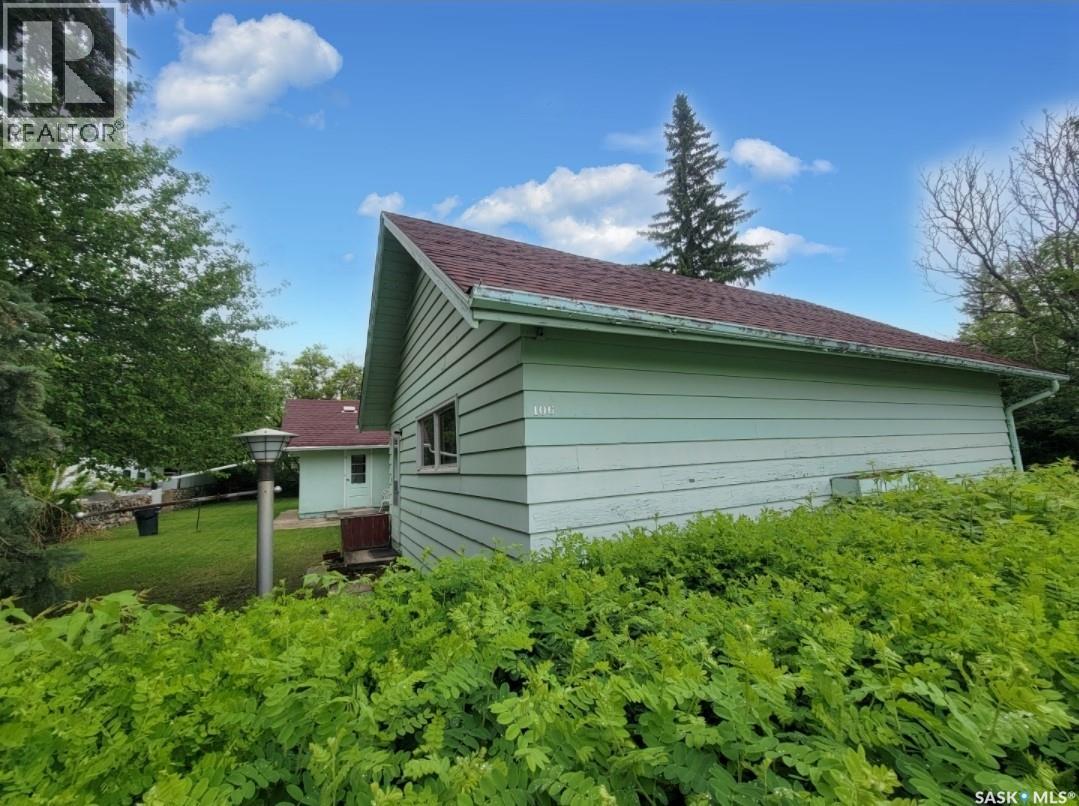 106 Railway Avenue E, Neilburg, Saskatchewan  S0M 2C0 - Photo 29 - SK046467