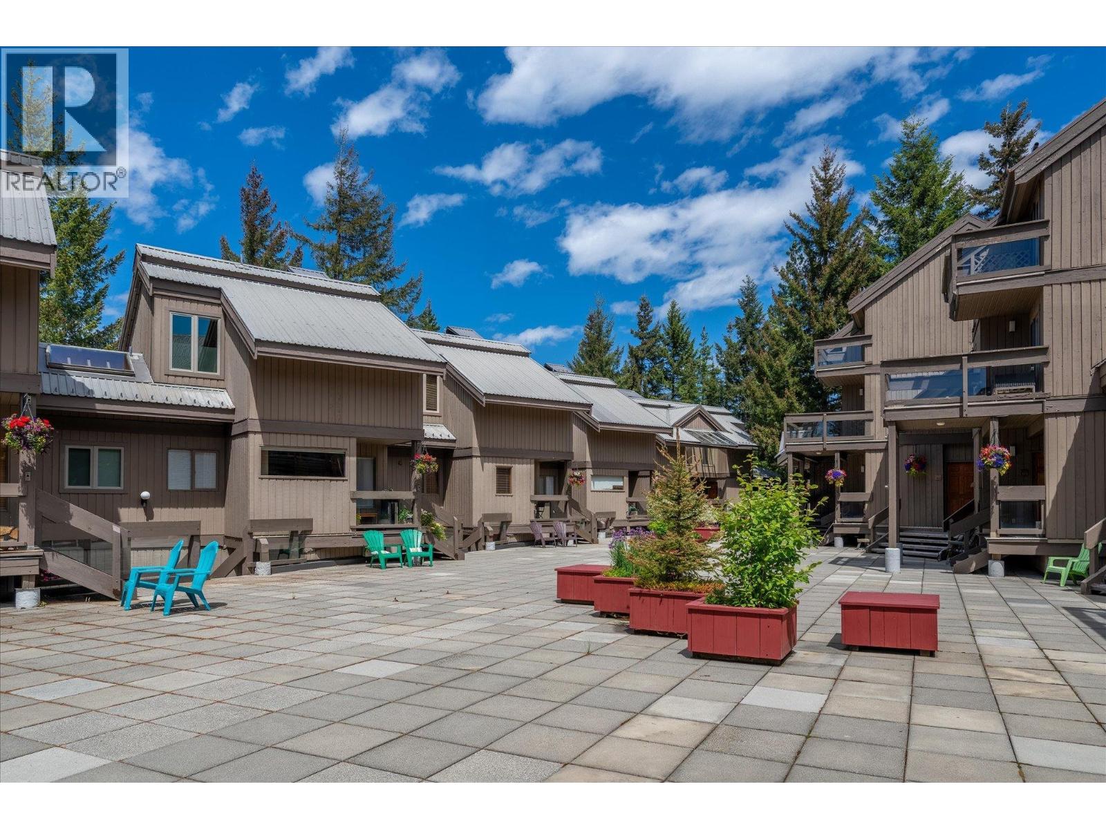205 6117 Eagle Drive, Whistler, British Columbia  V0N 1B6 - Photo 36 - R3137654