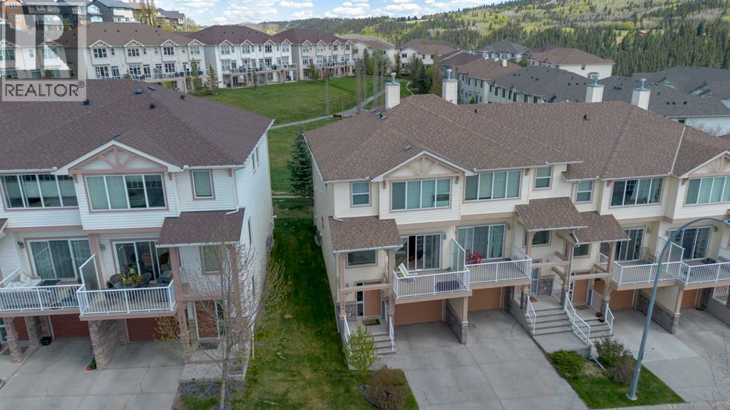 296 Sunset Point, Cochrane, Alberta T4C 0K8 - Photo 23 - A2338909