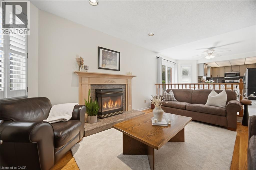 5640 Turney Drive, Mississauga, Ontario  L5M 4Y9 - Photo 5 - 40851527