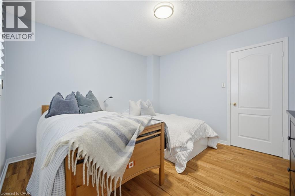5640 Turney Drive, Mississauga, Ontario  L5M 4Y9 - Photo 25 - 40851527