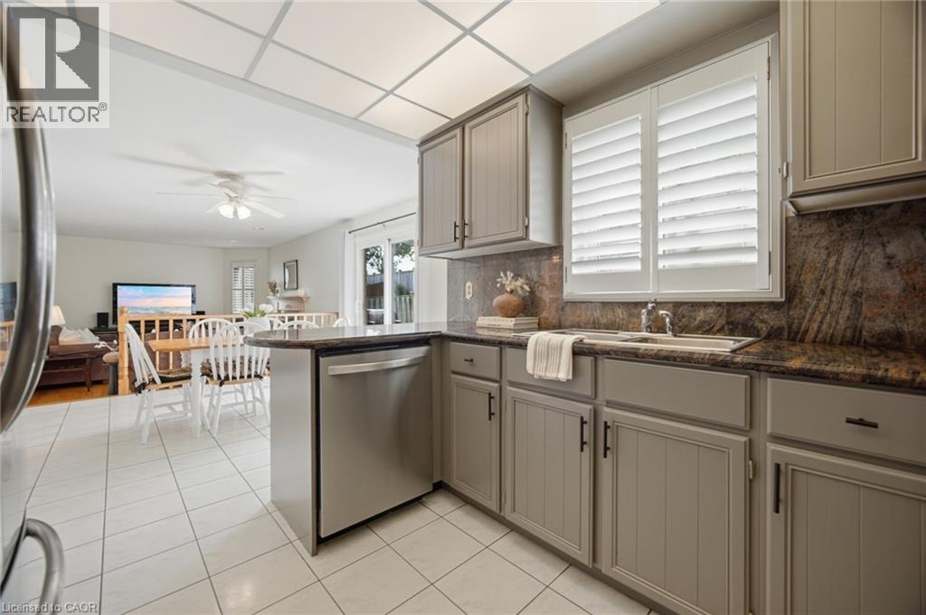 5640 Turney Drive, Mississauga, Ontario  L5M 4Y9 - Photo 10 - 40851527