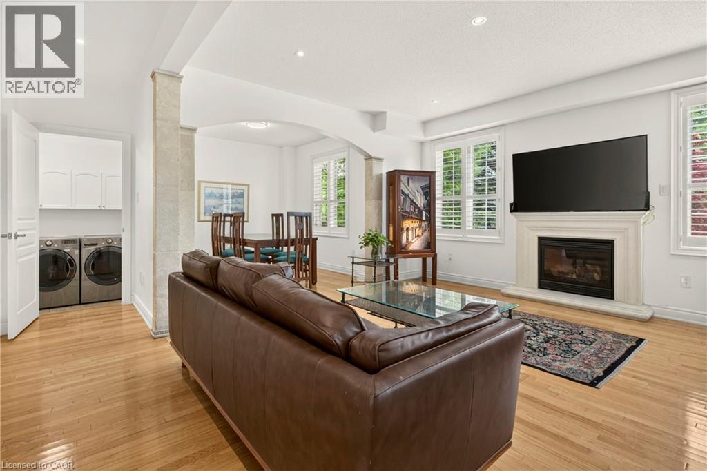 215 Burloak Drive, Oakville, Ontario  L6L 6T6 - Photo 17 - 40851961
