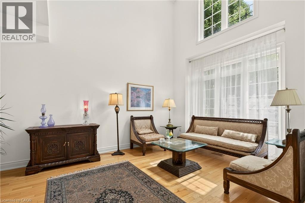 215 Burloak Drive, Oakville, Ontario  L6L 6T6 - Photo 6 - 40851961