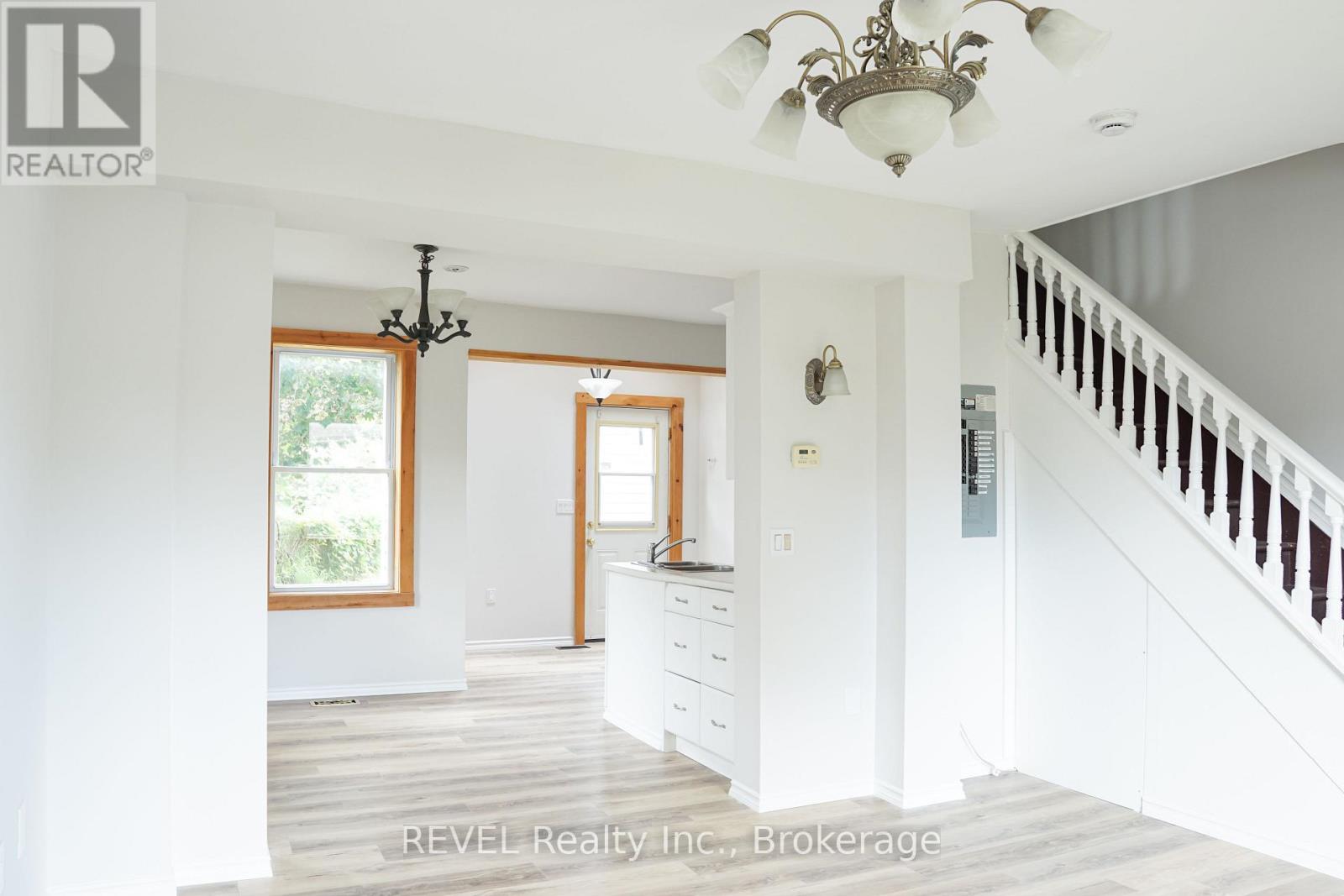 387 Glendale Avenue, St. Catharines, Ontario  L2T 1C3 - Photo 10 - X13707464