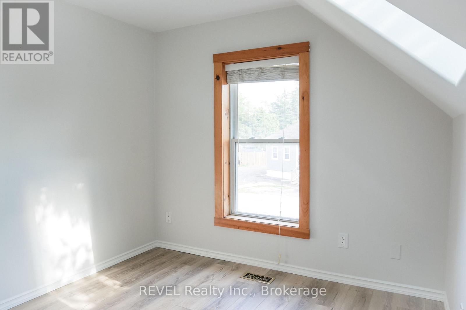 387 Glendale Avenue, St. Catharines, Ontario  L2T 1C3 - Photo 18 - X13707464