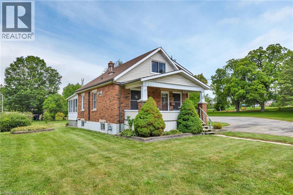 57 Bloomingdale Road, Kitchener, Ontario  N2K 1A5 - Photo 2 - 40856680