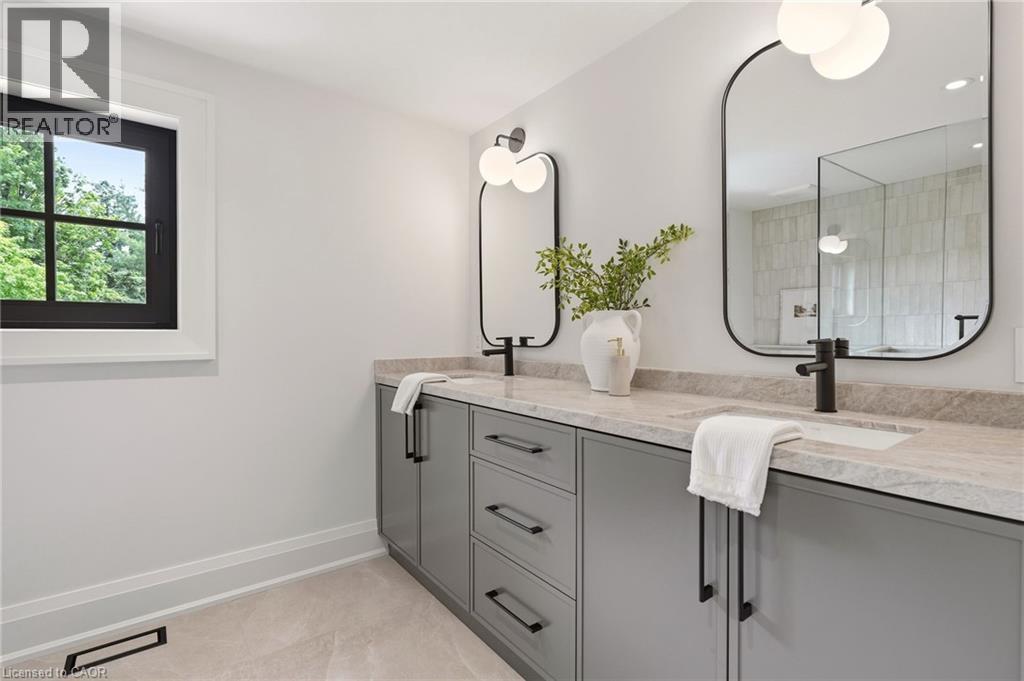 727 King Road, Burlington, Ontario  L7T 3K5 - Photo 29 - 40840815