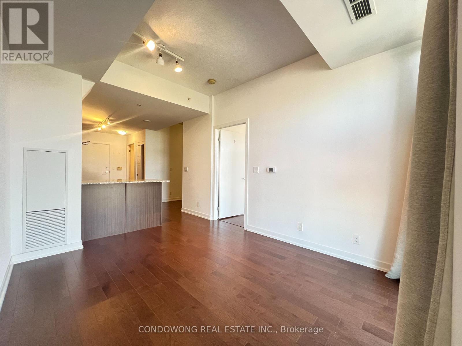 1012 - 10 Willison Square, Toronto, Ontario  M5T 0A8 - Photo 15 - C13707510