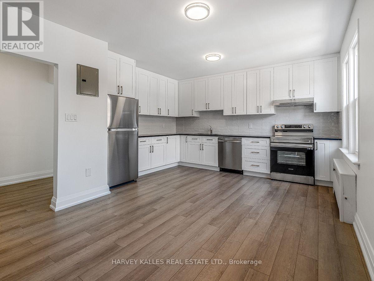 4 - 8 Markdale Avenue, Toronto, Ontario M6C 1S9 - Photo 14 - C13707538