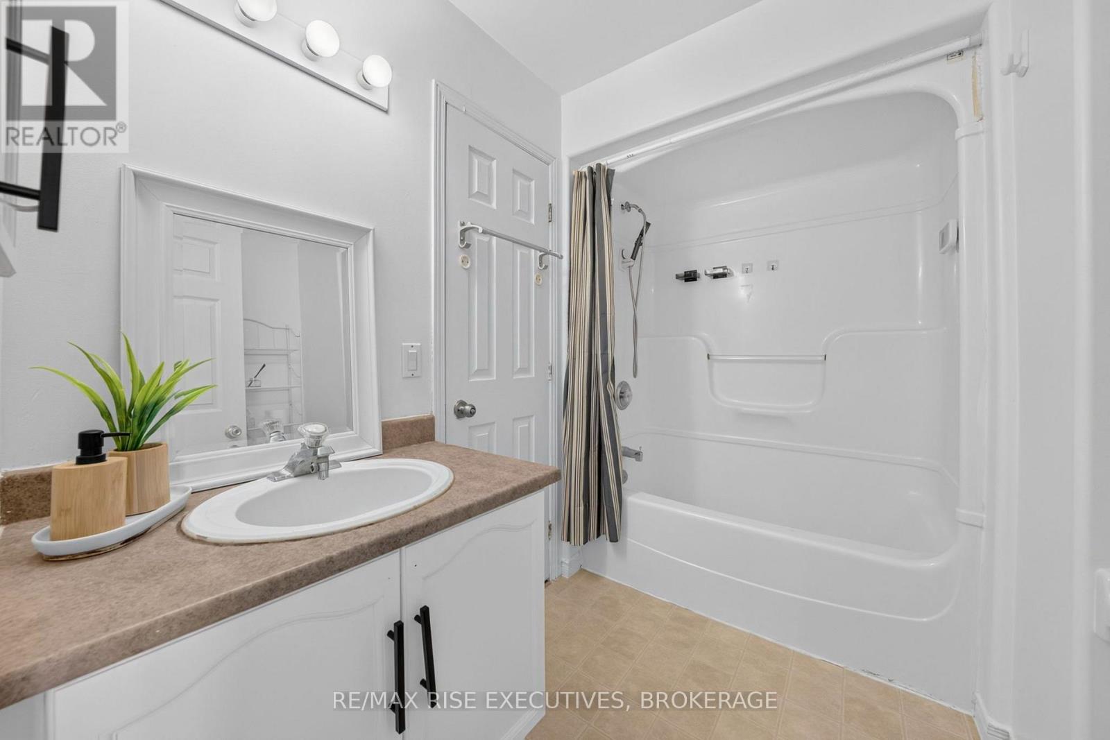 254 Ellesmeer Avenue, Kingston, Ontario  K7P 3C6 - Photo 30 - X13707690