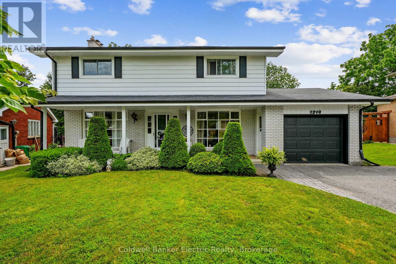1219 EDMISON DRIVE, Peterborough, Ontario