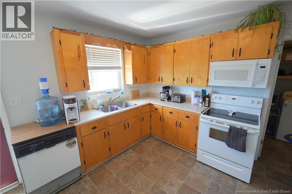 1101 Route 776, Grand Manan, New Brunswick  E5G 4E5 - Photo 9 - NB142699
