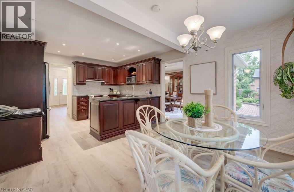 449 Knightsbridge Court, Waterloo, Ontario  N2T 2G5 - Photo 12 - 40843782