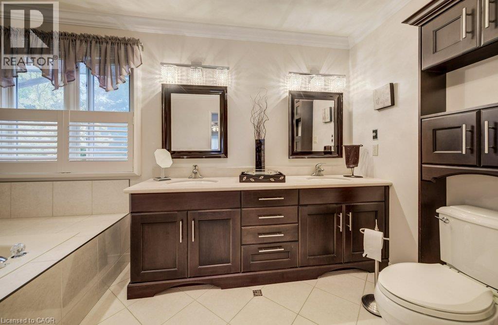 449 Knightsbridge Court, Waterloo, Ontario  N2T 2G5 - Photo 27 - 40843782