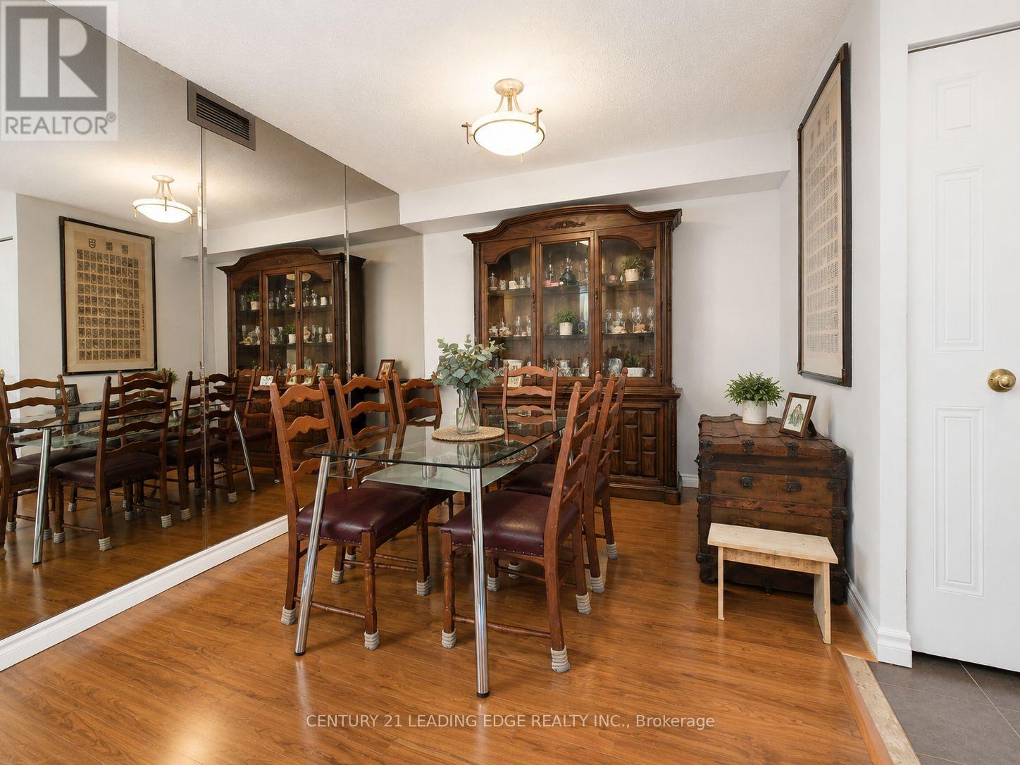 310 - 275 Bamburgh Circle, Toronto, Ontario  M1W 3X4 - Photo 11 - E13707598