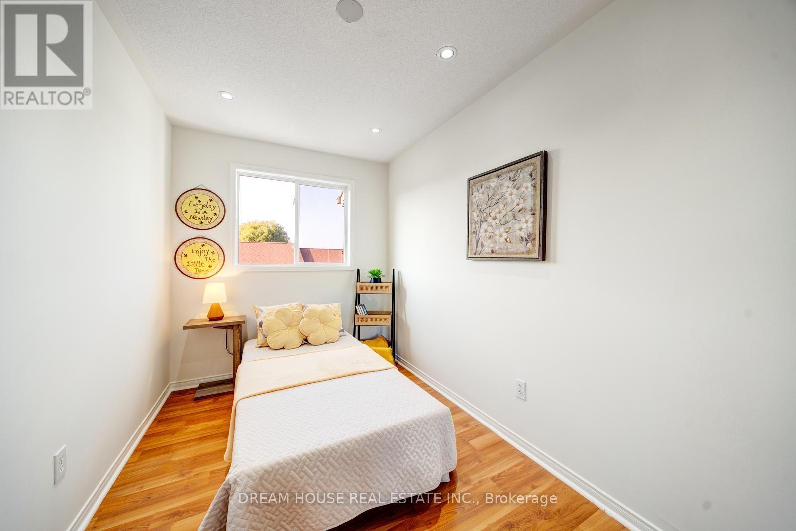 68 Mcgonigal Lane, Ajax, Ontario  L1T 4G9 - Photo 18 - E13707716