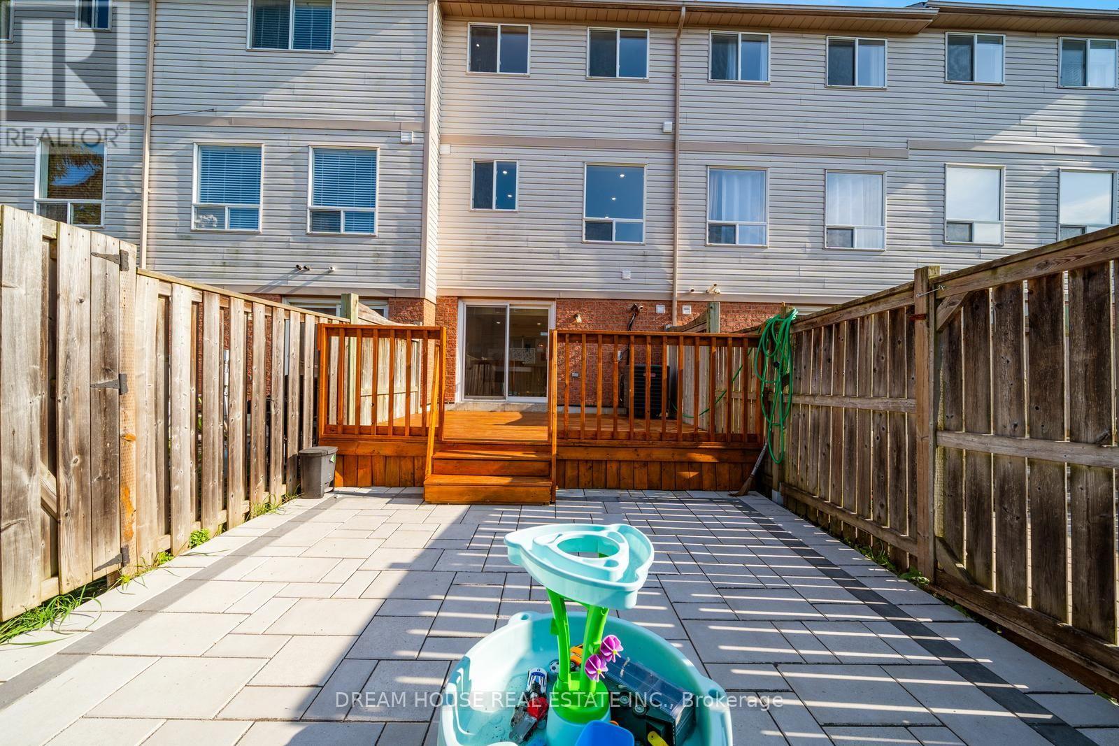 68 Mcgonigal Lane, Ajax, Ontario  L1T 4G9 - Photo 34 - E13707716