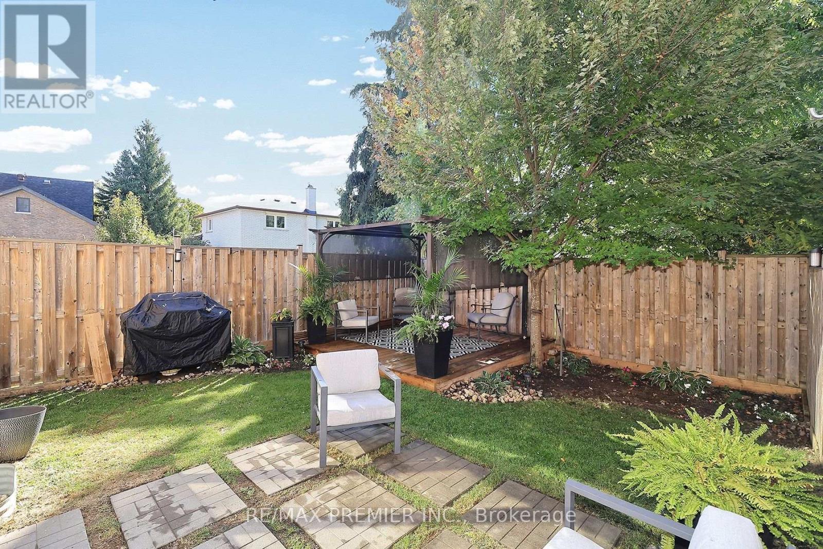39 Caliber Court, King, Ontario  L0G 1N0 - Photo 18 - N13707584