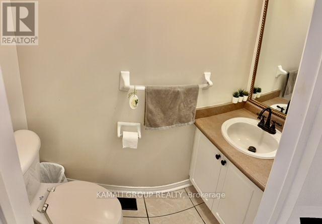 300 Flagstone Way, Newmarket, Ontario  L3X 2R8 - Photo 11 - N13707648