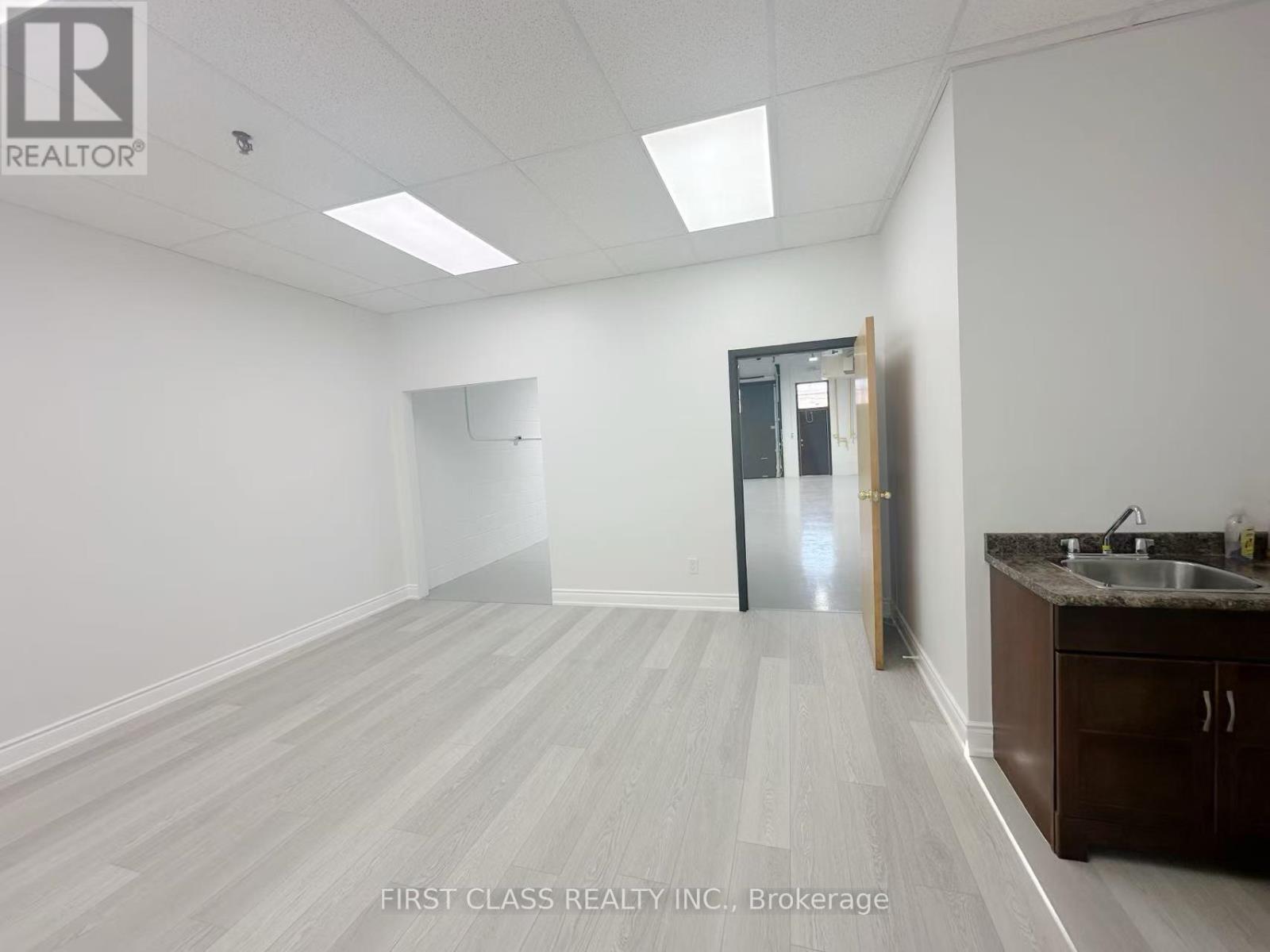 15 - 190 Don Park Road, Markham, Ontario  L3R 2V8 - Photo 4 - N13707682