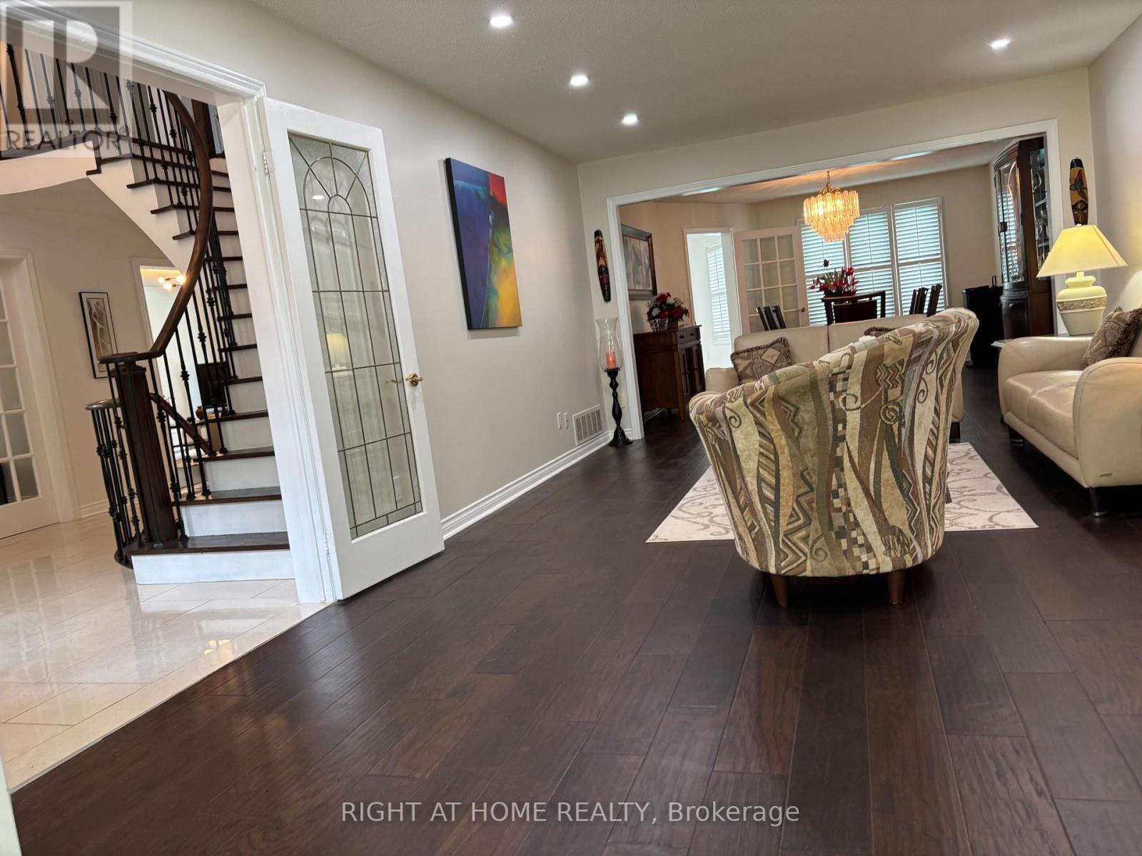 53 Waltham Crescent, Richmond Hill, Ontario  L4B 1Z3 - Photo 15 - N13707700