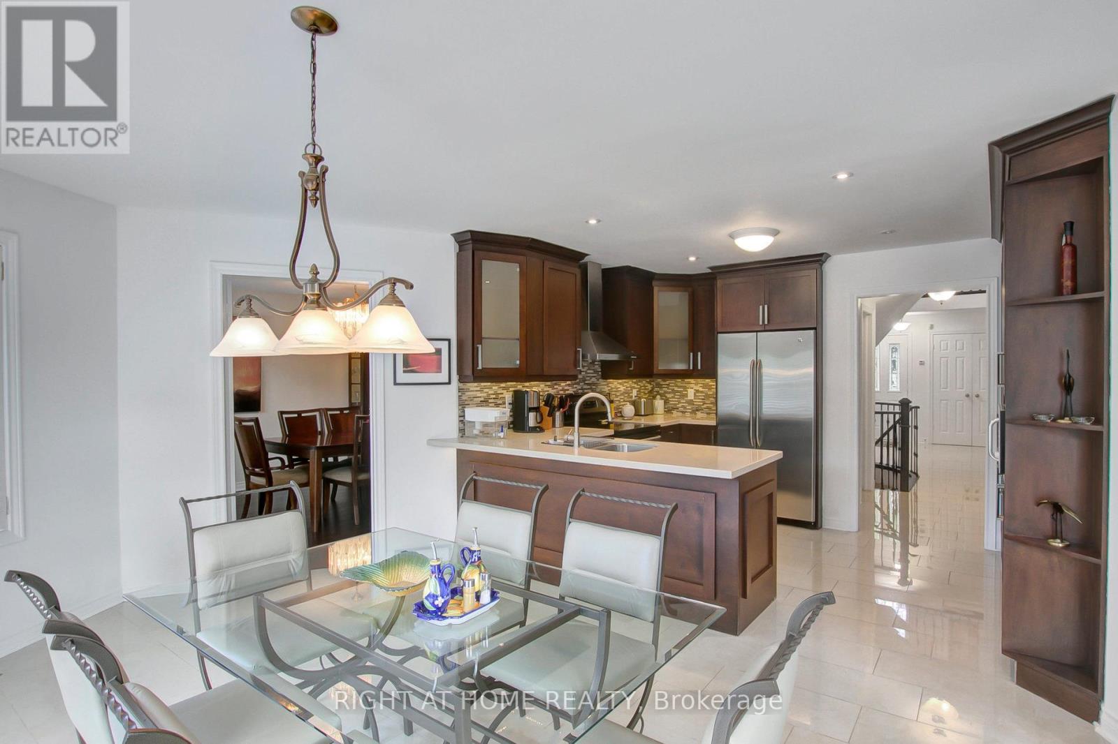 53 Waltham Crescent, Richmond Hill, Ontario  L4B 1Z3 - Photo 25 - N13707700